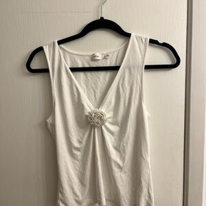 Aritzia flower tank top